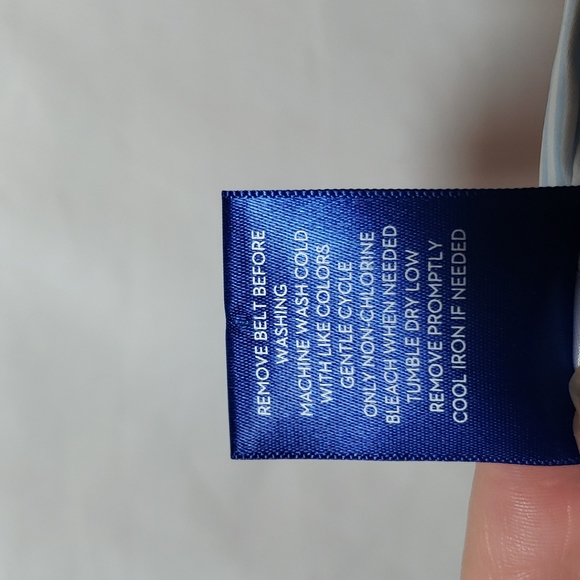 Pink robe - Picture 10 of 10